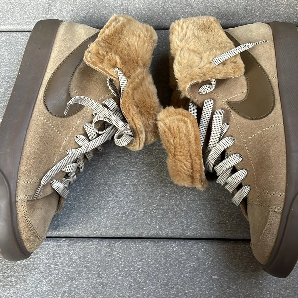 Nike High Roll Leather Blazer Womens Sneaker (Cream) 7.5